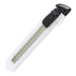 large-noz-do-kartonu-8900106-photoroom